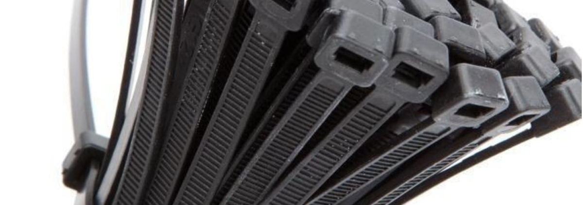 Black nylon cable ties